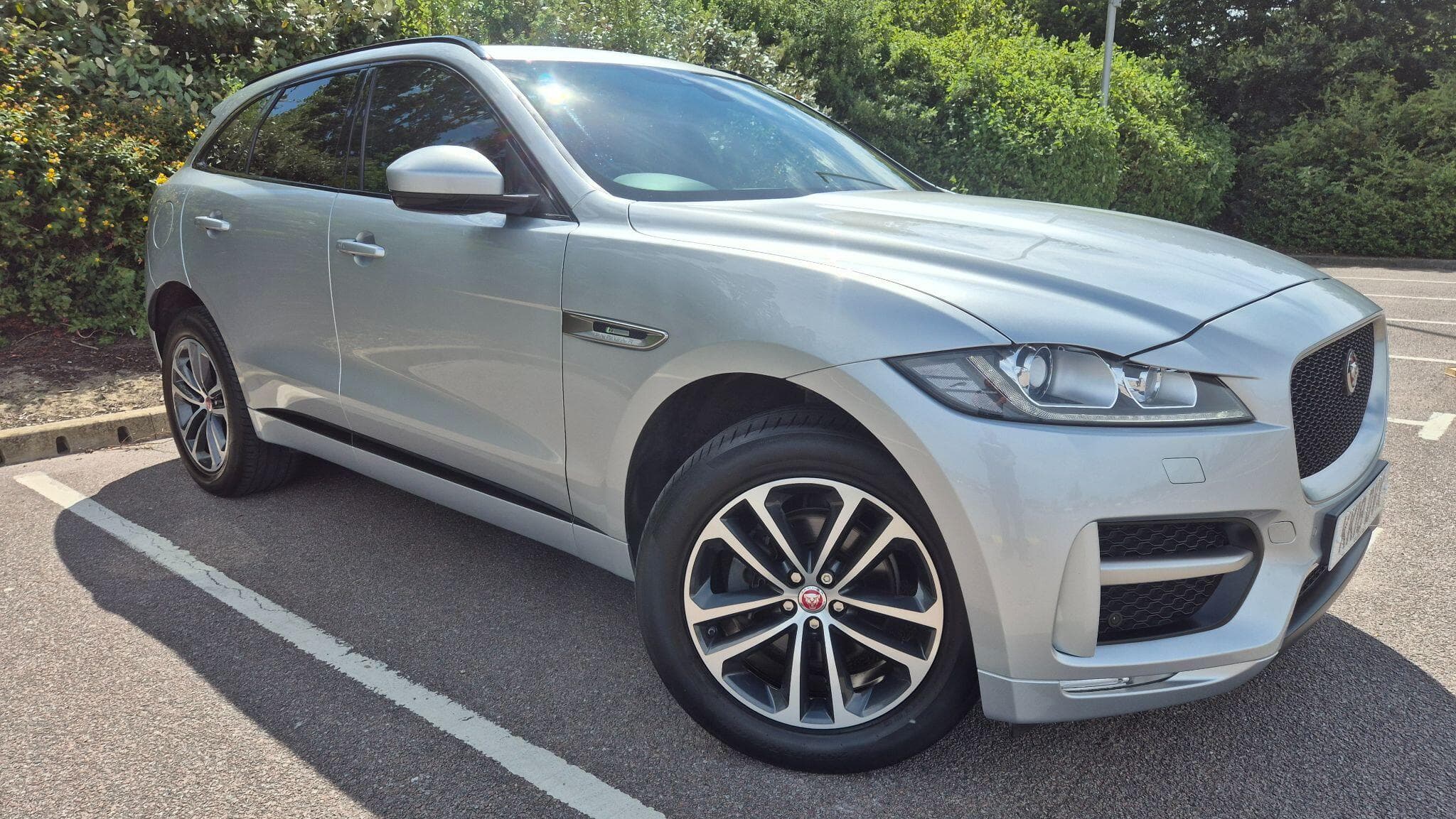 Jaguar F-PACE